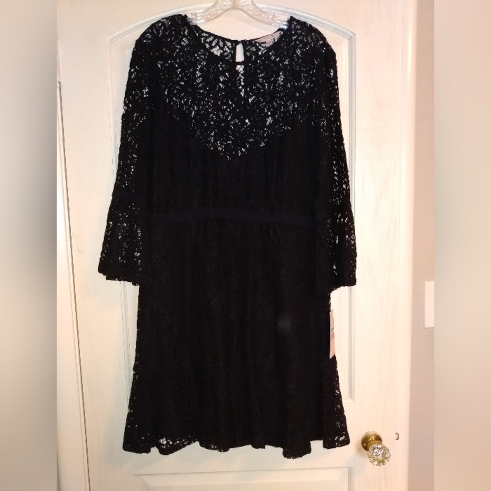 NWT Nanette Lepore Black Lace Shift Dress